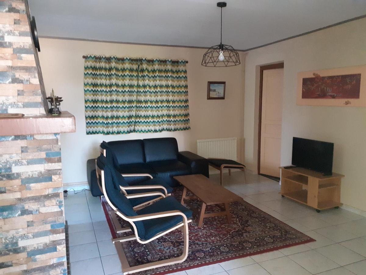 Gite 32 Rue Du Huit Mai Freneuse  Exteriér fotografie