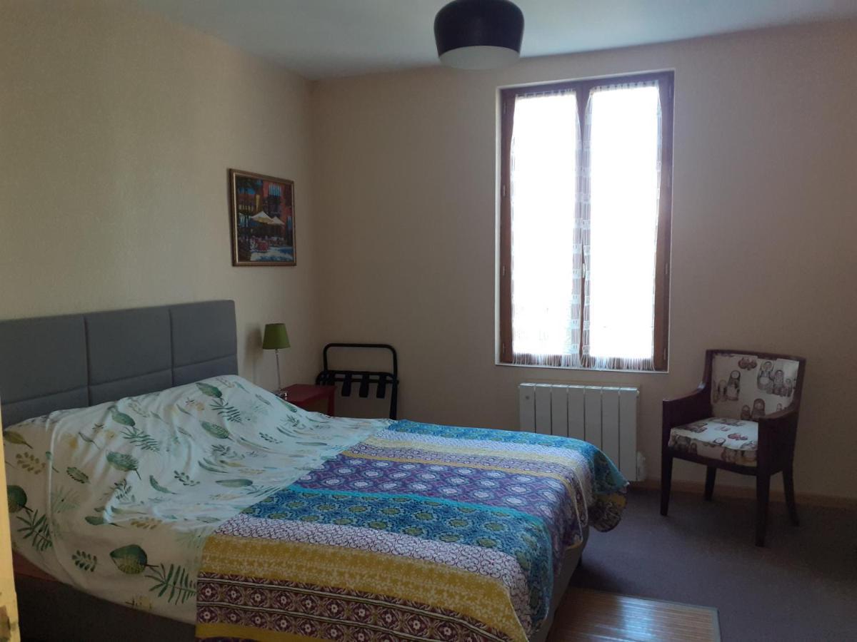 Gite 32 Rue Du Huit Mai Freneuse  Exteriér fotografie