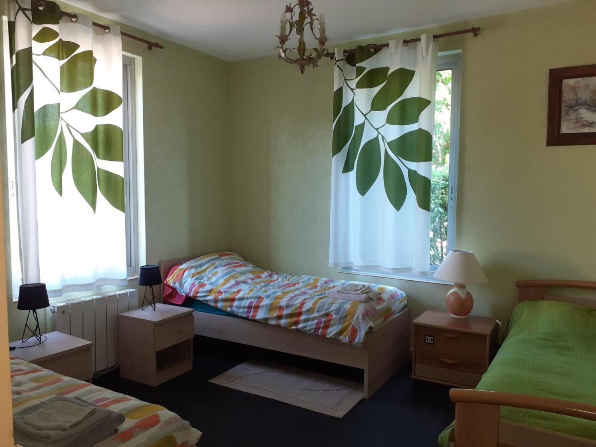 Gite 32 Rue Du Huit Mai Freneuse  Exteriér fotografie